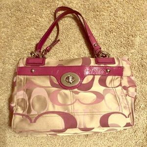 Coach Penelope Optic signature handbag